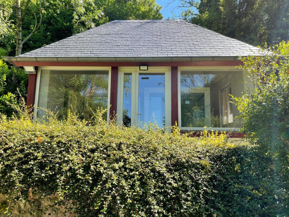 La Fontaine Romy Guest house Genneville